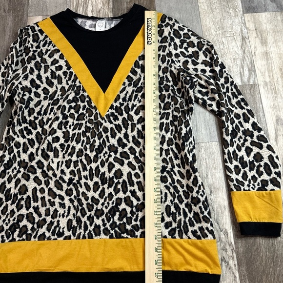 Sunshine and Rodeos, Womens Long Sleeve, Medium, Leopard - Picture 3 of 5